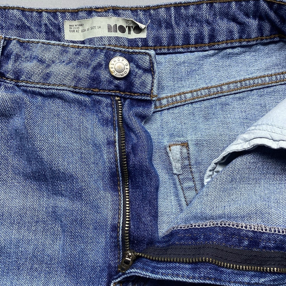 Topshop MOTO Distressed Denim Mini Skirt Womens Size 10 Medium Wash Frayed Hem - Picture 2 of 4